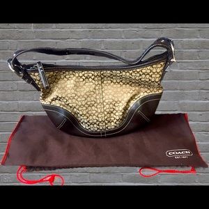 Coach Monogram Swinger Bag